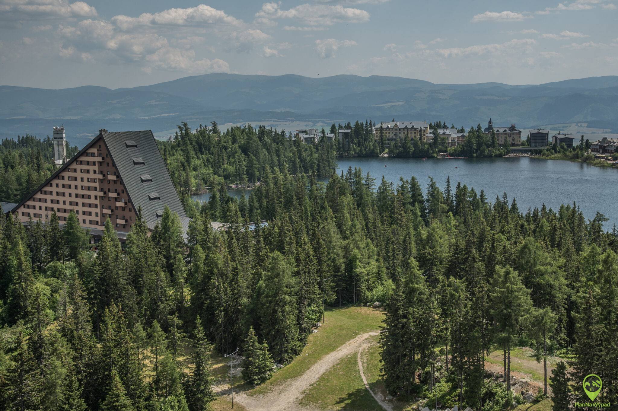 Szczyrbskie Jezioro Štrbské Pleso atrakcje dojazd zwiedzanie