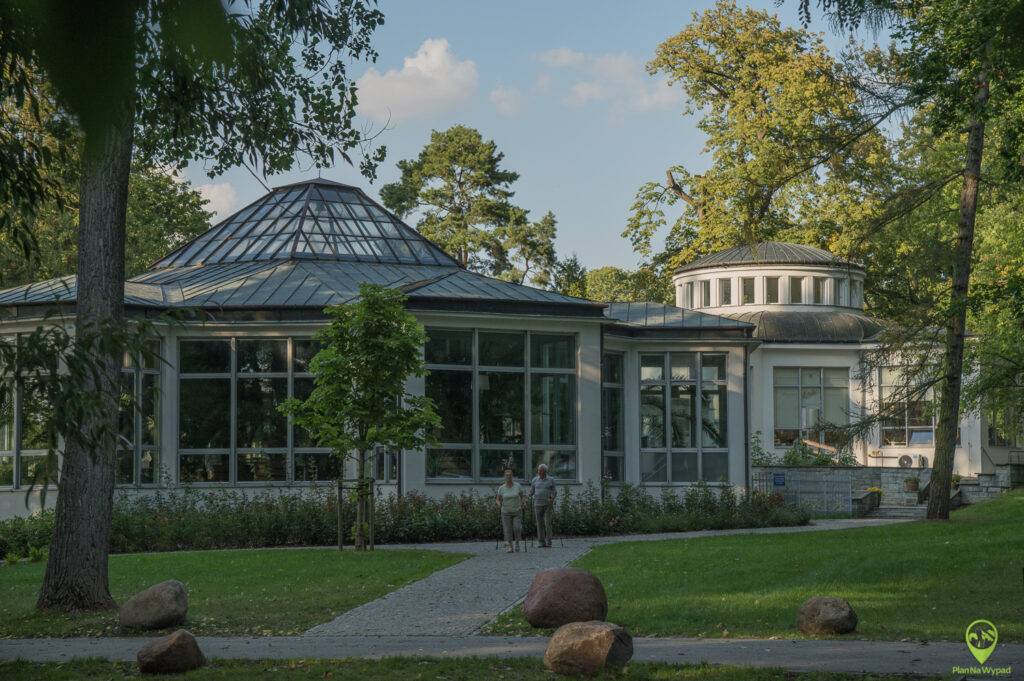 Nałęczów Park Zdrojowy