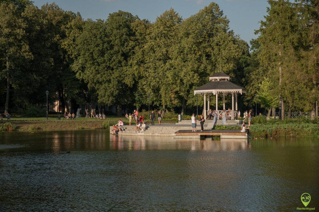 Nałęczów Park Zdrojowy