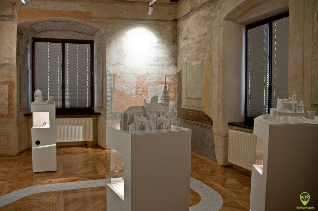 Muzeum Historii Miasta - Tarnów atrakcje.