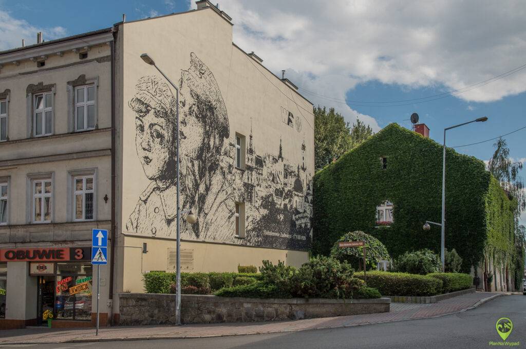 Mural dzieci w Tarnowie.